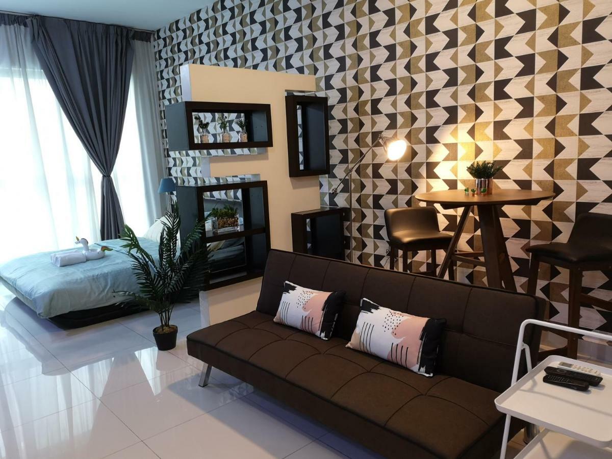 - Regalia Apartment *
