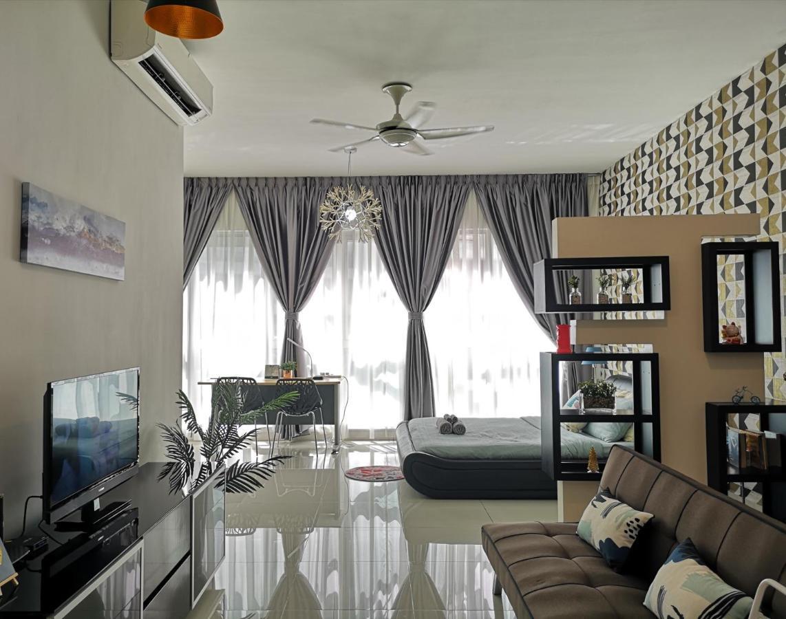 - Regalia Apartment *